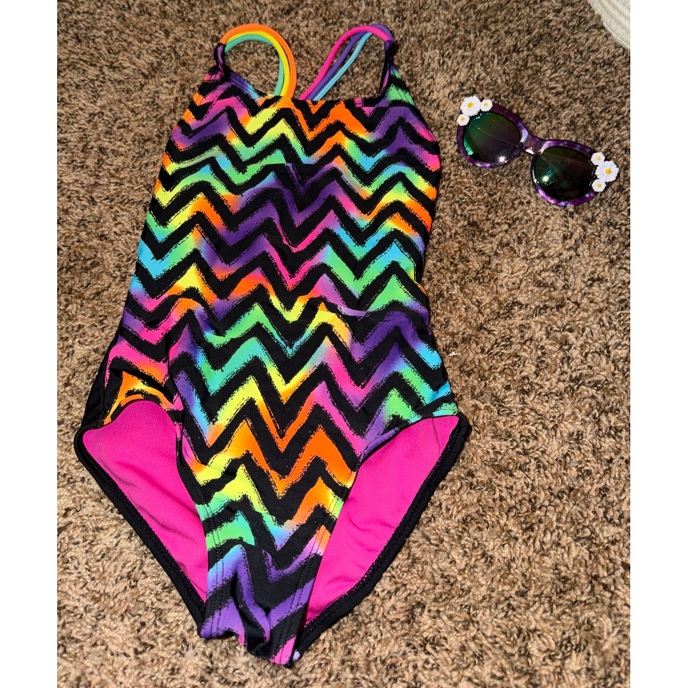 Circo Girls One-Piece Black Rainbow Wave Pattern Swimsuit 6/6X